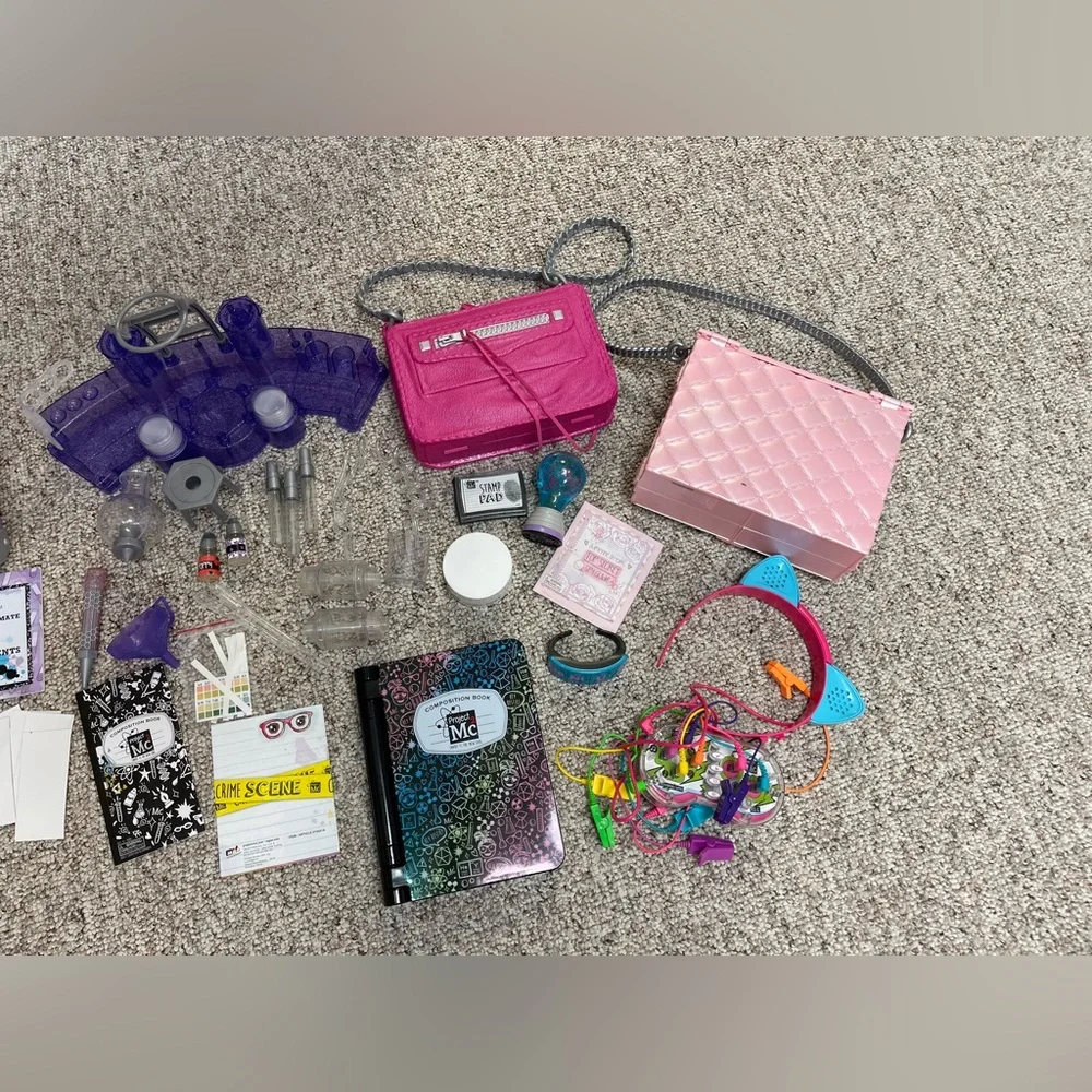 Project MC2 Set - Picture 3 of 10